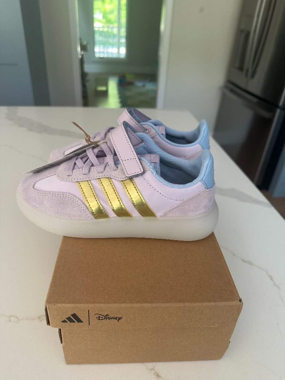 Adidas x Disney Frozen Barreda Decode Elsa Kids Size 1Y Lavender Sneakers New